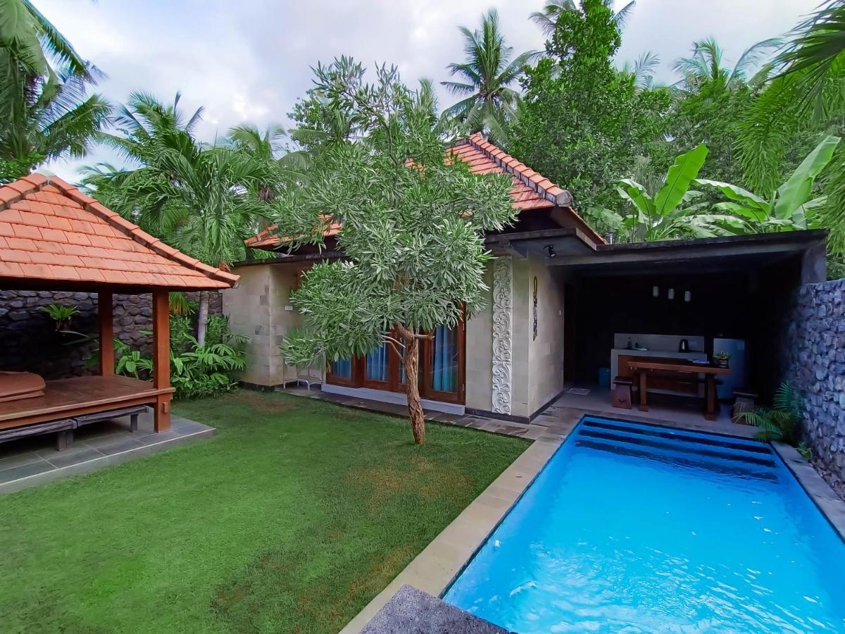 Coco Garden Pool Villas Kubutambahan  ภายนอก รูปภาพ