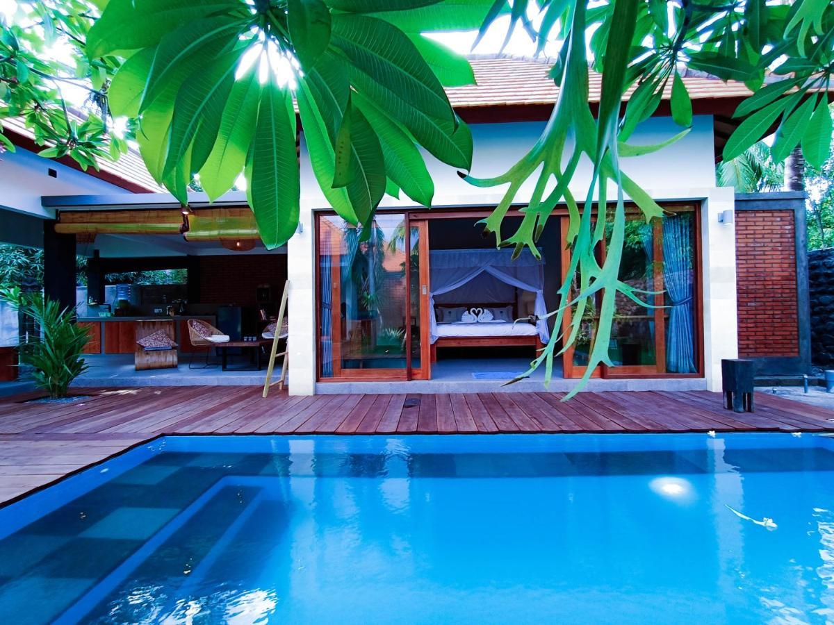 Coco Garden Pool Villas Kubutambahan  ภายนอก รูปภาพ