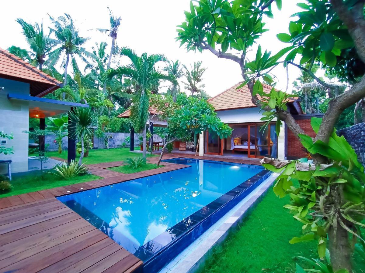 Coco Garden Pool Villas Kubutambahan  ภายนอก รูปภาพ