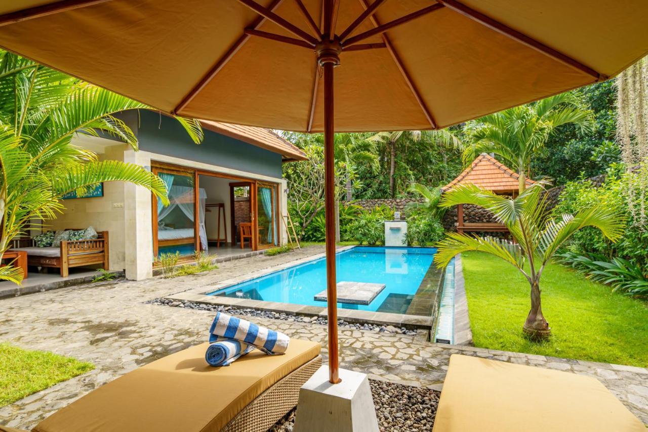 Coco Garden Pool Villas Kubutambahan  ภายนอก รูปภาพ