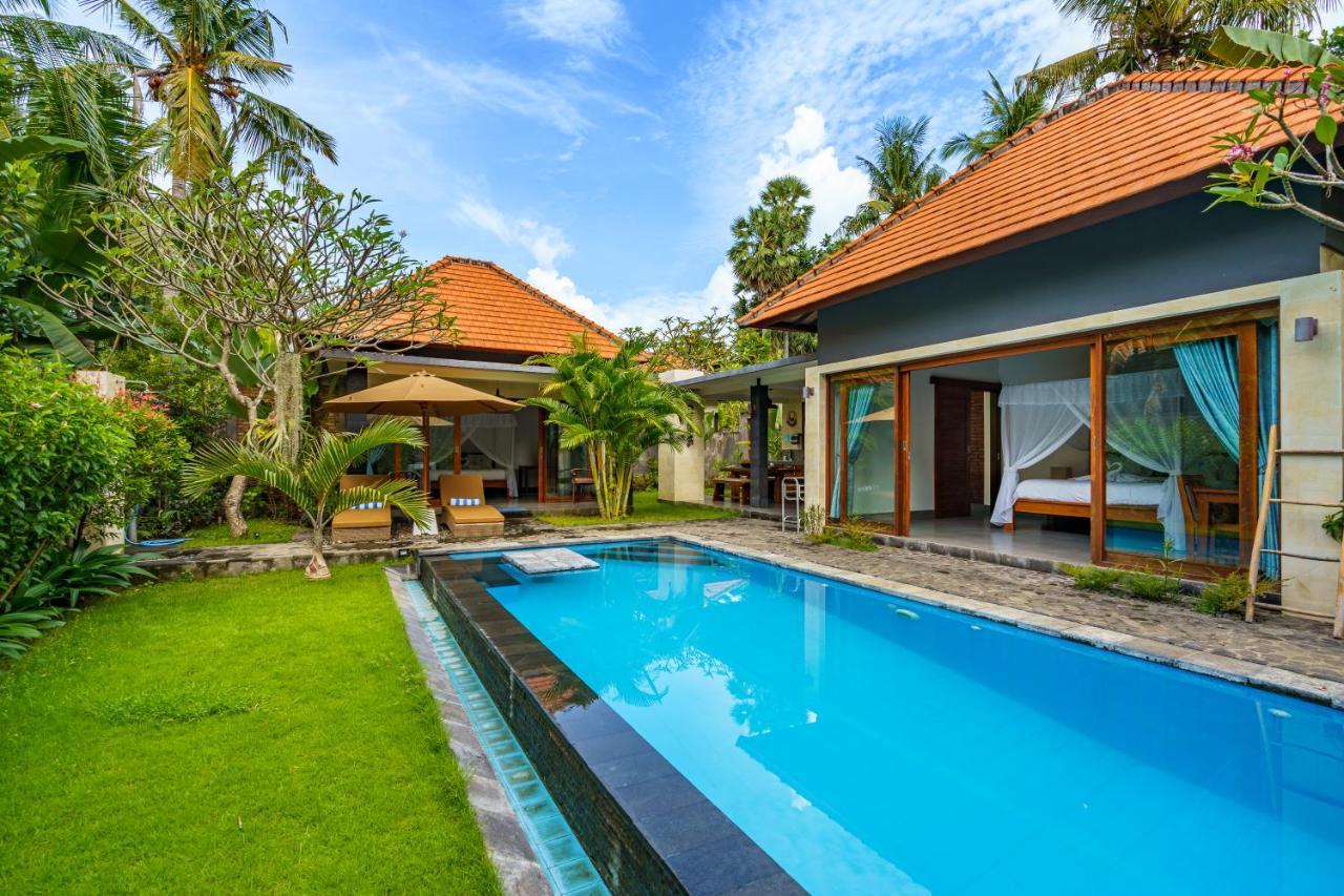 Coco Garden Pool Villas Kubutambahan  ภายนอก รูปภาพ