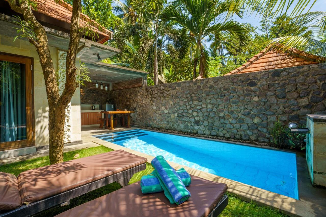 Coco Garden Pool Villas Kubutambahan  ภายนอก รูปภาพ