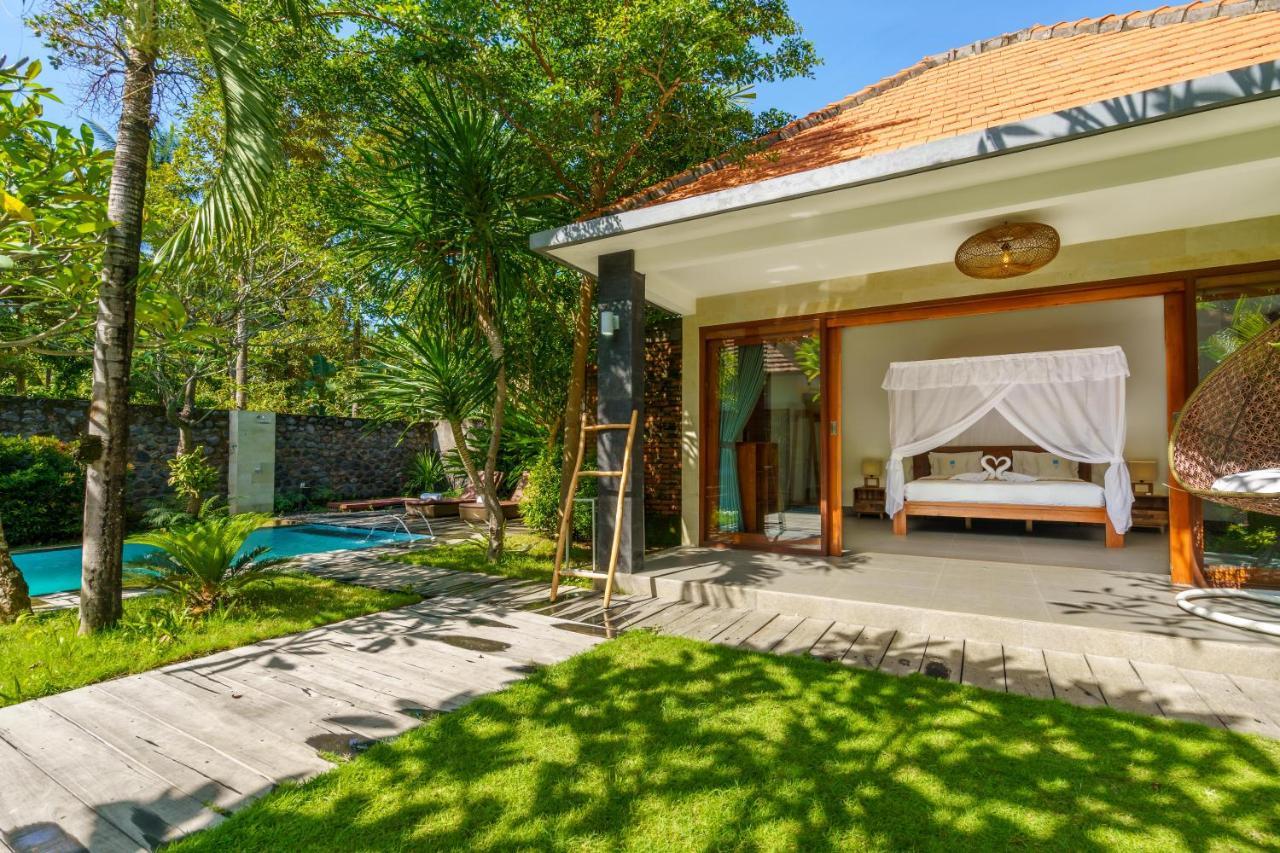 Coco Garden Pool Villas Kubutambahan  ภายนอก รูปภาพ